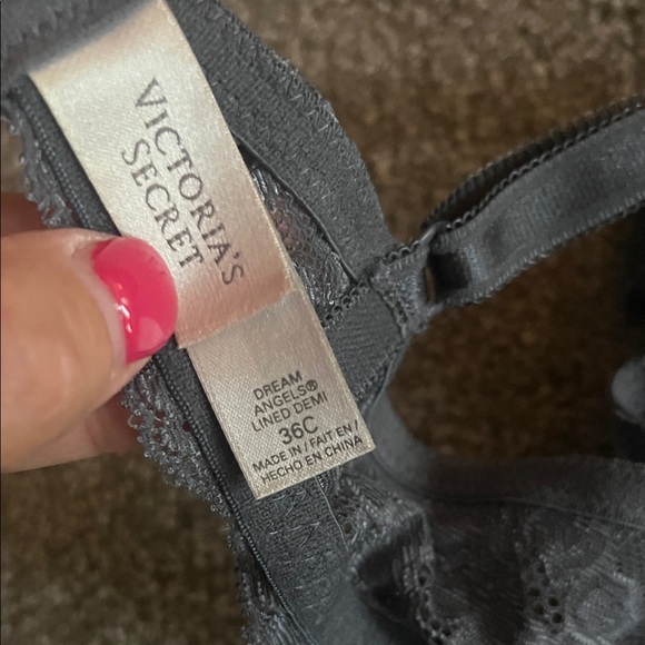 Victoria's Secret Charcoal Lace Bra - Picture 2 of 2
